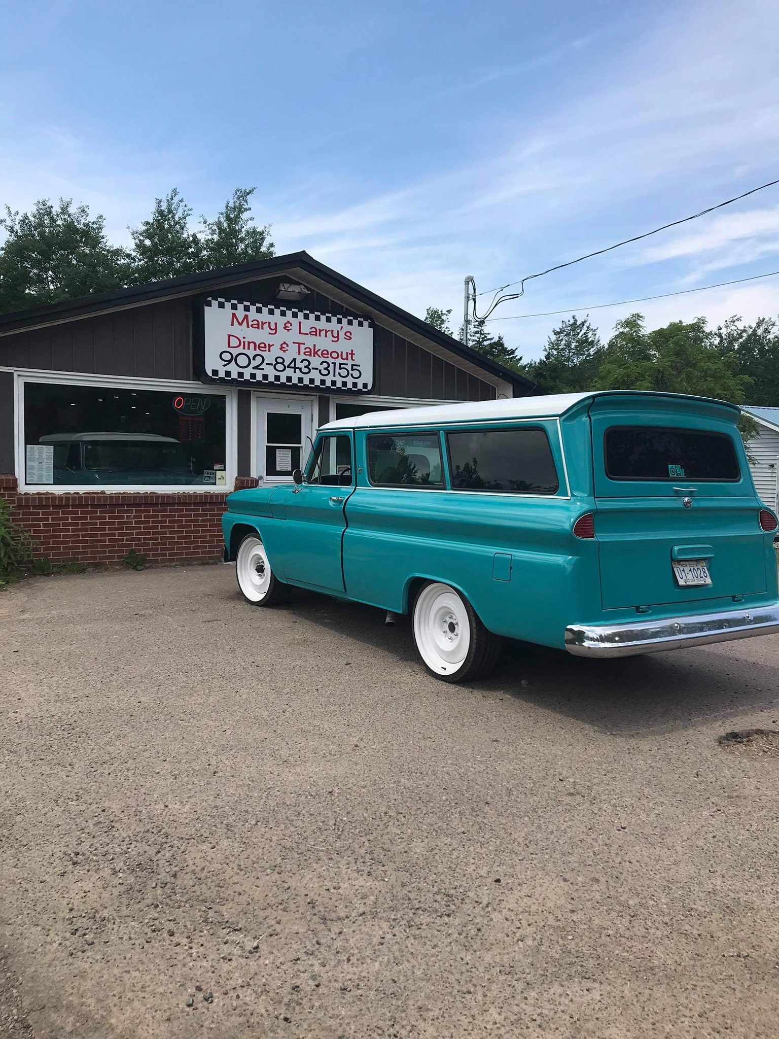 Mary & Larry’s exterior