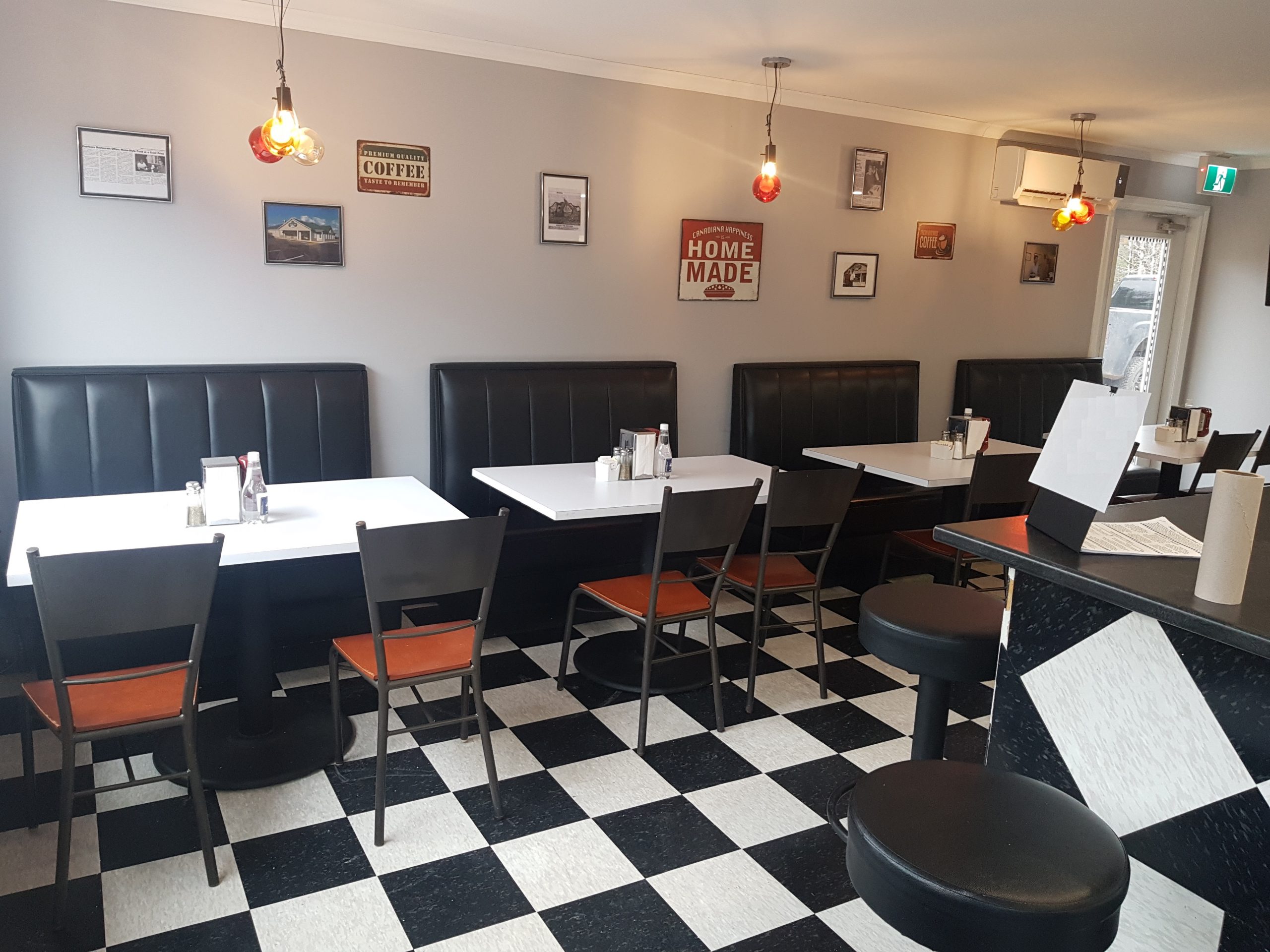 Inside Mary & Larry’s